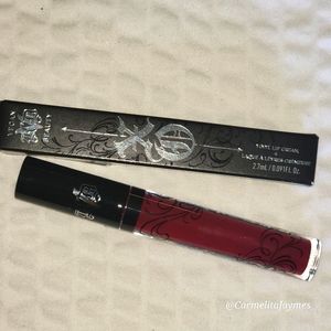 BNIB》Kat Von D Vegan Beauty Vinyl Lip Creme - Holyhock 70